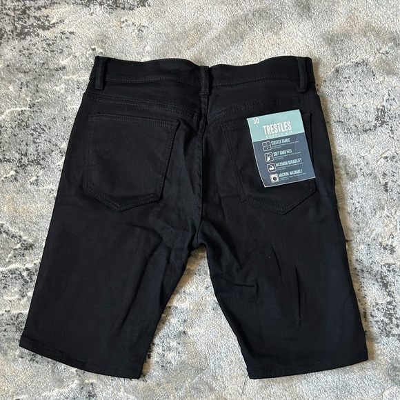 Trestles Supply Co. Black Distressed Denim Shorts – Size 30 – NWT - Picture 2 of 3